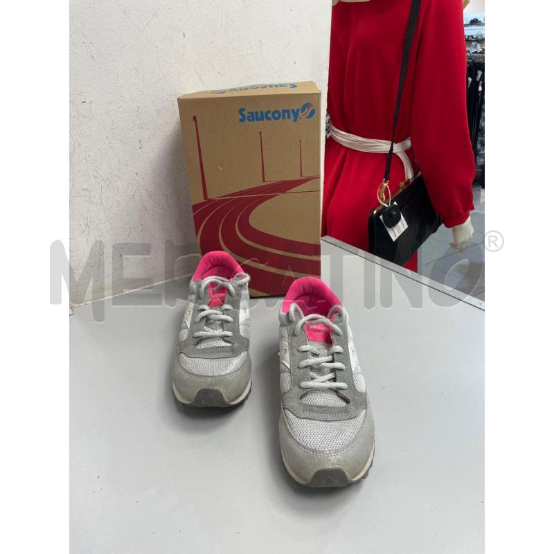 SCARPE DONNA SAUCONY GRIGIE GLITTER FUKSIA | Mercatino dell'Usato Montesilvano 2