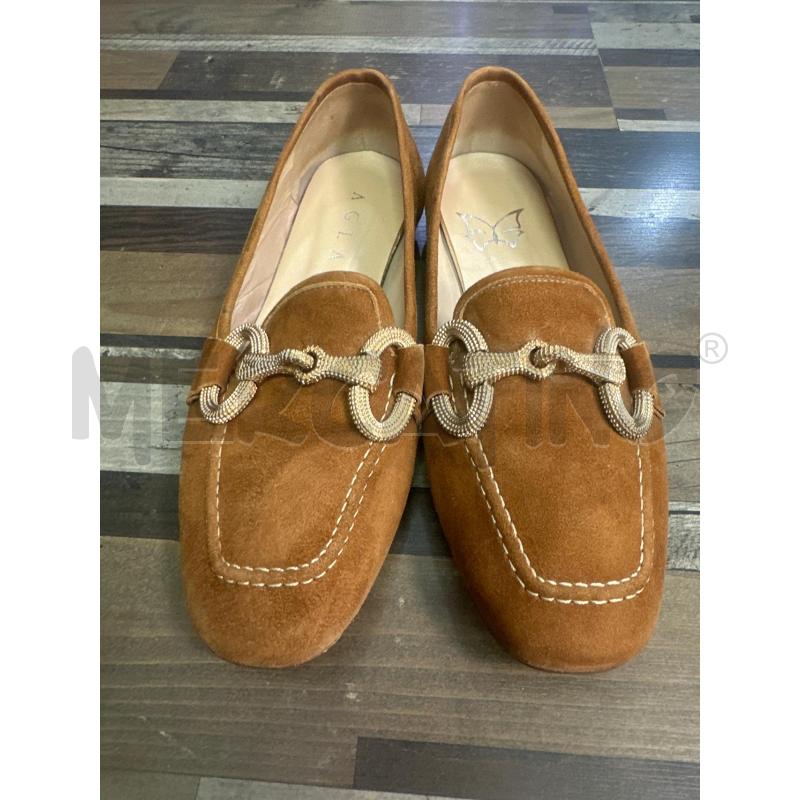 SCARPE DONNA SCAMOSCIATE MARRO CATENA DORATA INTERNO FARFALLA N 38 | Mercatino dell'Usato Montesilvano 2
