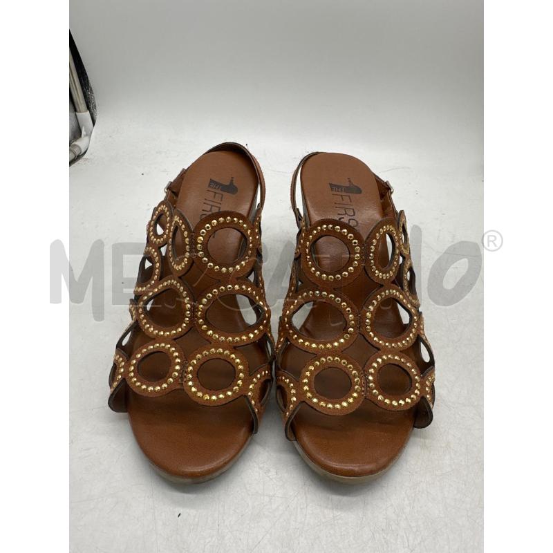 SCARPE DONNA THE FIRST MARRONI TG 36 | Mercatino dell'Usato Montesilvano 2