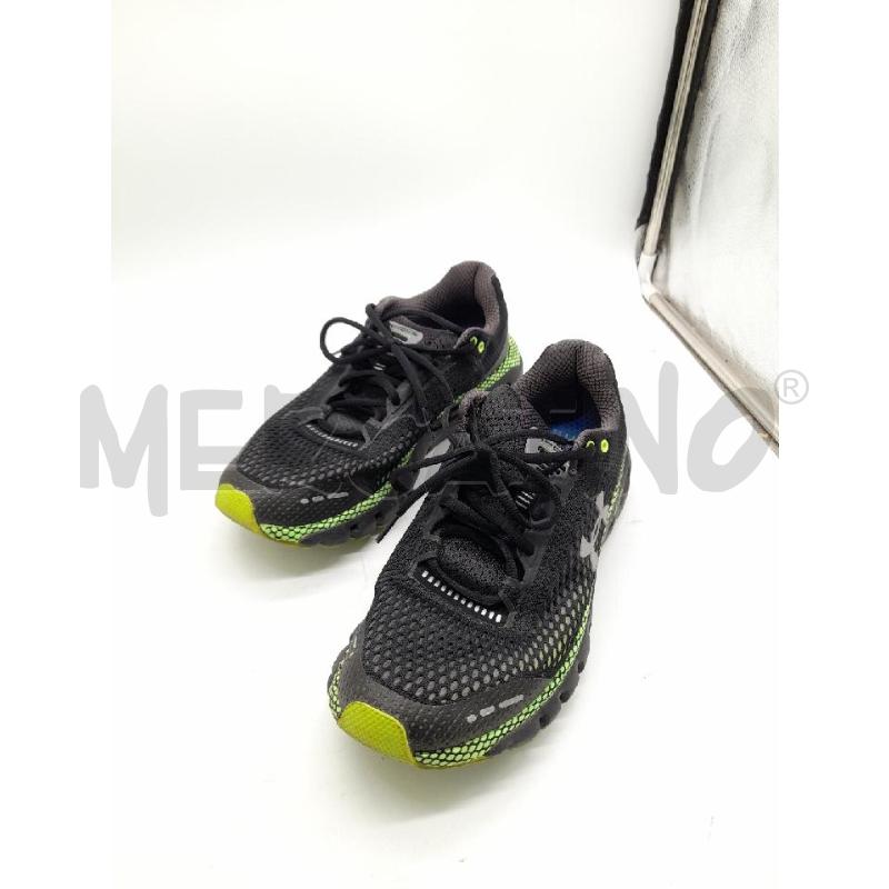 SCARPE DONNA UNDER ARMOUR NERE VERDI LACCI | Mercatino dell'Usato Montesilvano 1