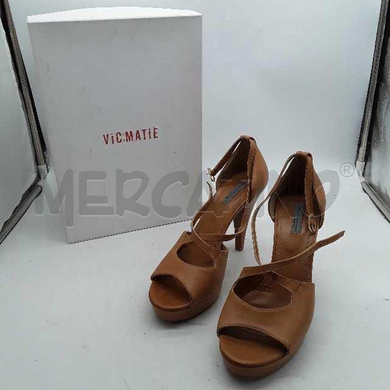 SCARPE DONNA VIC MATIE MARRO APERTE TACCO | Mercatino dell'Usato Montesilvano 1