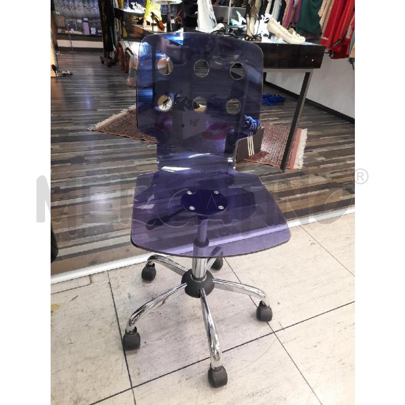 SEDIA PLASTICA BUCATA  | Mercatino dell'Usato Montesilvano 1