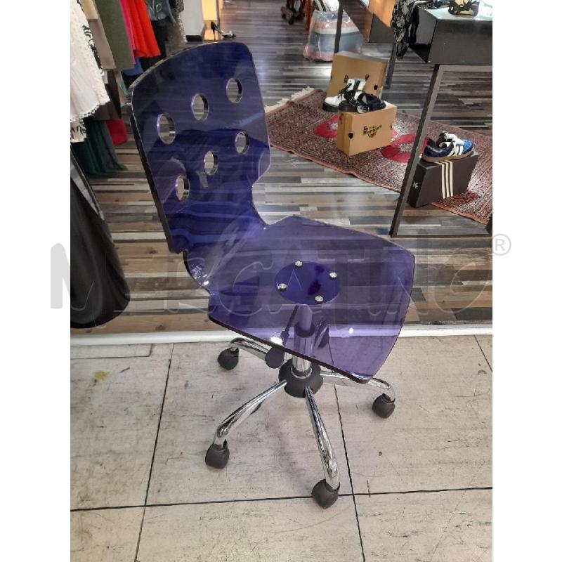 SEDIA PLASTICA BUCATA  | Mercatino dell'Usato Montesilvano 2