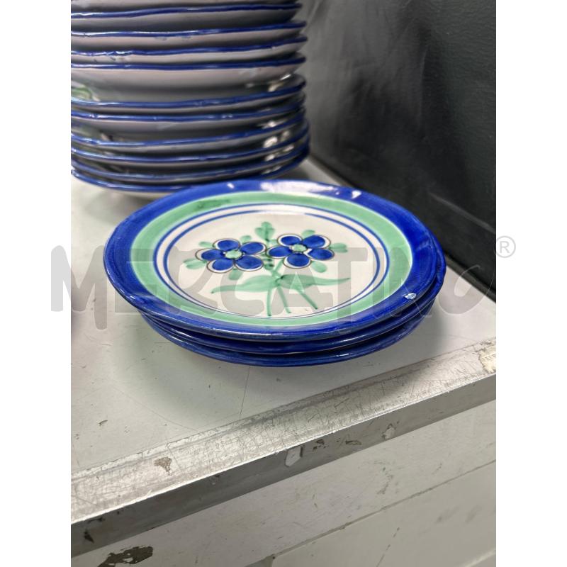SERVIZIO PIATTI VIETRI FIORI BLU | Mercatino dell'Usato Montesilvano 4