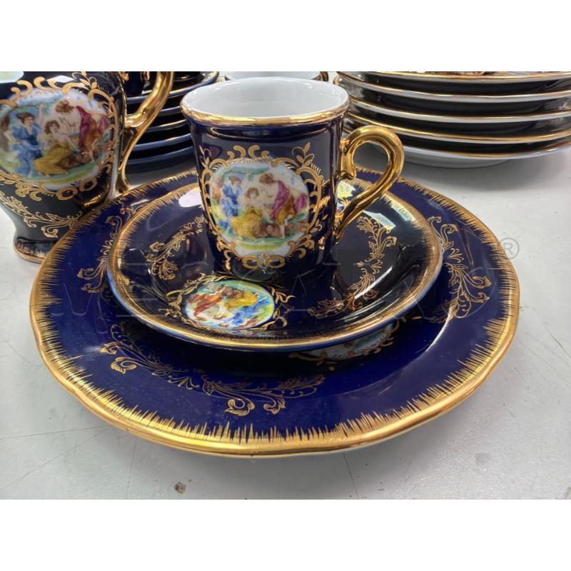 SERVIZIO TAZZE BLU DAME | Mercatino dell'Usato Montesilvano 2