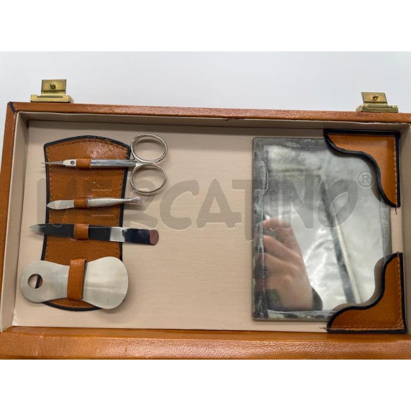 SET TOILETTE UOMO DA VIAGGIO VALIGETTA MARRO  | Mercatino dell'Usato Montesilvano 2