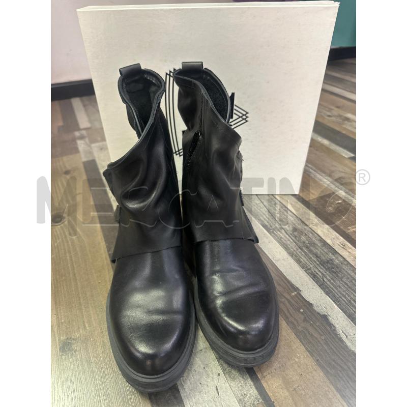 STIVALETTI DONNA IMPERIAL NERI DETT ARGENTATO  | Mercatino dell'Usato Montesilvano 1