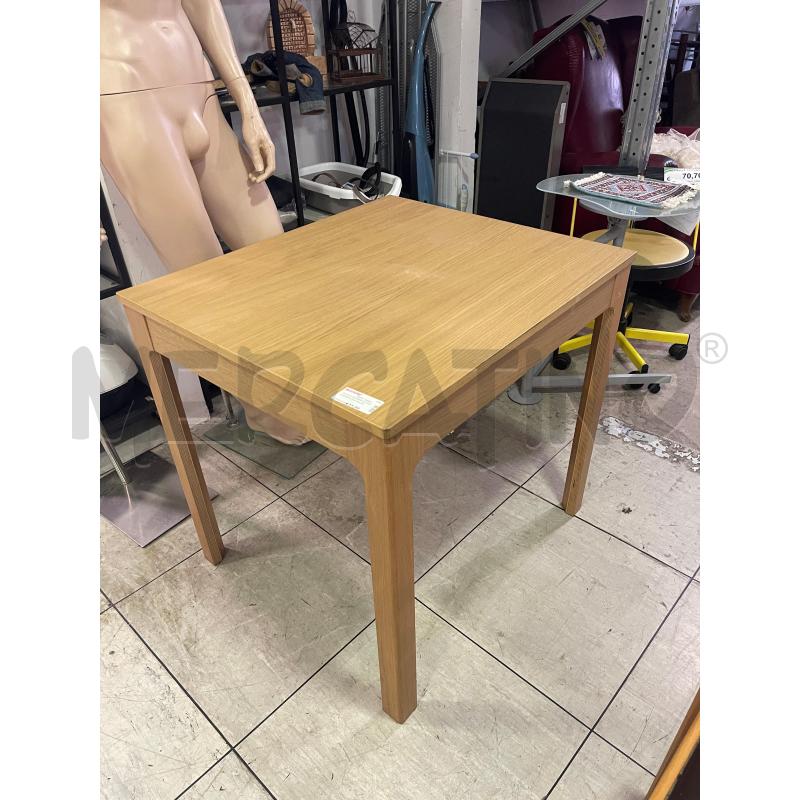 TAVOLO QUADRATO IKEA MARRONCINO ALLUNGABILE | Mercatino dell'Usato Montesilvano 1