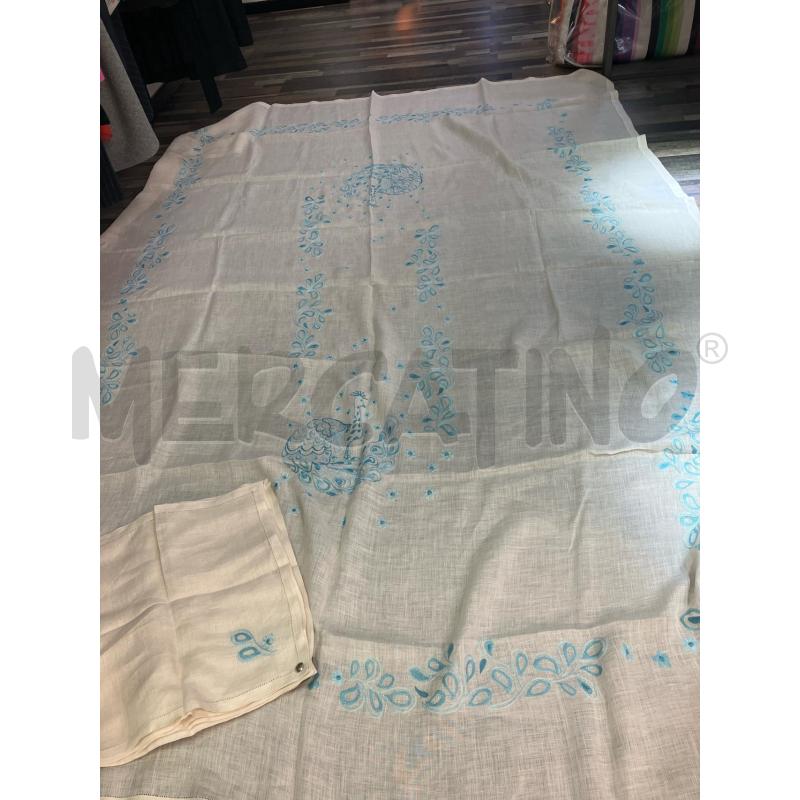 TOVAGLIA BIANCA FIORI AZZURRI RICAMATI RETTANGOLARE+ TOV | Mercatino dell'Usato Montesilvano 1