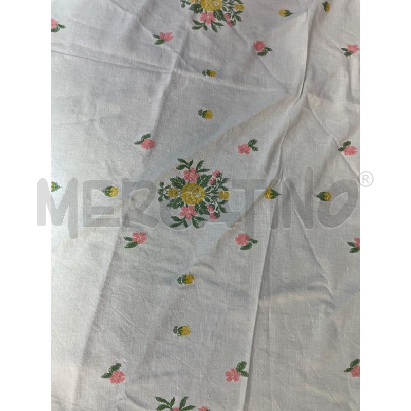 TOVAGLIA BIANCA FIORI GIALLI ROSA TONDA | Mercatino dell'Usato Montesilvano 2