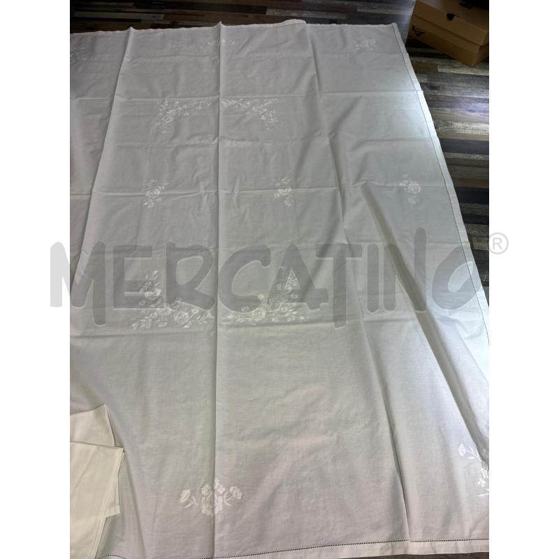 TOVAGLIA BIANCA RETT + 6 TOV 170 X 140 | Mercatino dell'Usato Montesilvano 1