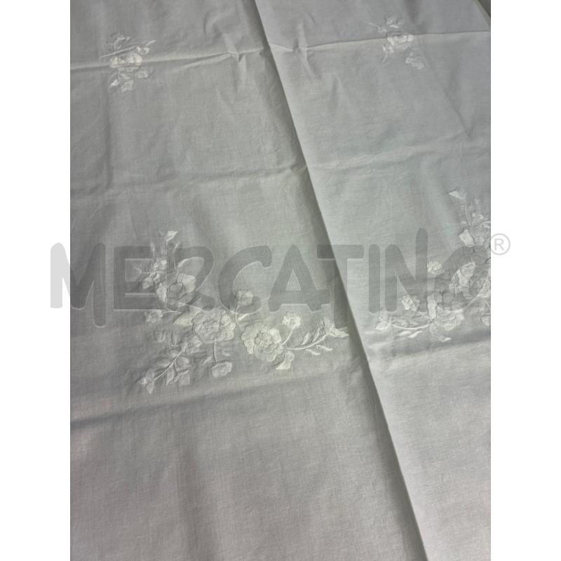 TOVAGLIA BIANCA RETT + 6 TOV 170 X 140 | Mercatino dell'Usato Montesilvano 2