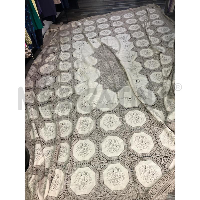 TOVAGLIA ECRU RETTANGOLARE UNCINETTO 288 X 250 | Mercatino dell'Usato Montesilvano 2