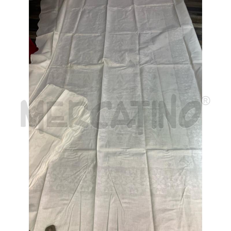 TOVAGLIA FIANDRA BIANCA RETTANGOLARE BORDO ONDULATO + 6 TOV | Mercatino dell'Usato Montesilvano 1