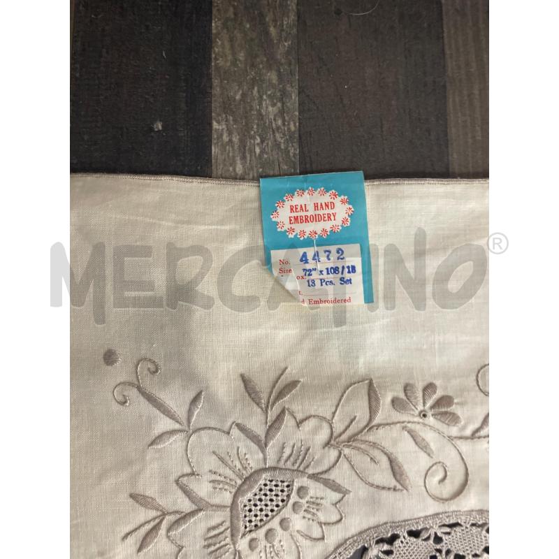TOVAGLIA RETTANGOLARE BEIGE RICAMI GRIGI + TOV | Mercatino dell'Usato Montesilvano 4