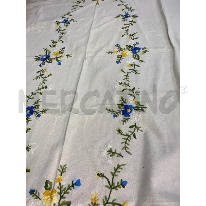 TOVAGLIA RETTANGOLARE BEIGE RICAMO BLU 12 TOV | Mercatino dell'Usato Montesilvano 5