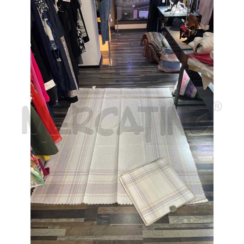 TOVAGLIA RETTANGOLARE BIANCA RIGHINE MARRO GIALLE + 6 TOV | Mercatino dell'Usato Montesilvano 1
