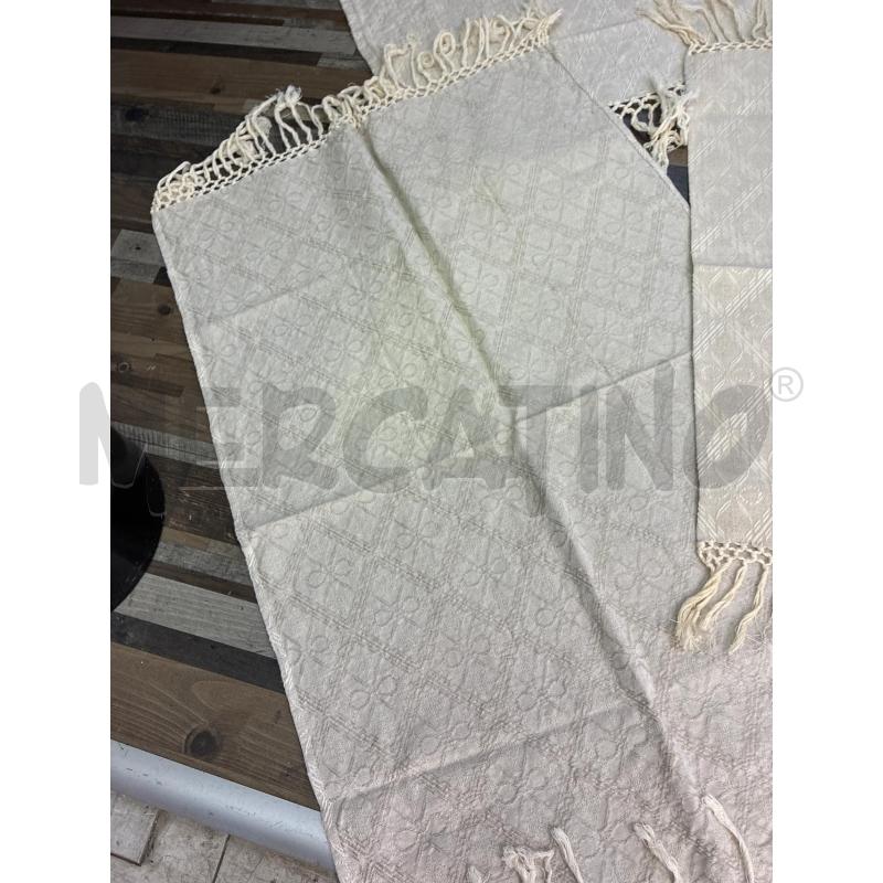 TOVAGLIA RETTANGOLARTE ECRU FRANGE + RANNER + ASCIUGAMANO | Mercatino dell'Usato Montesilvano 2
