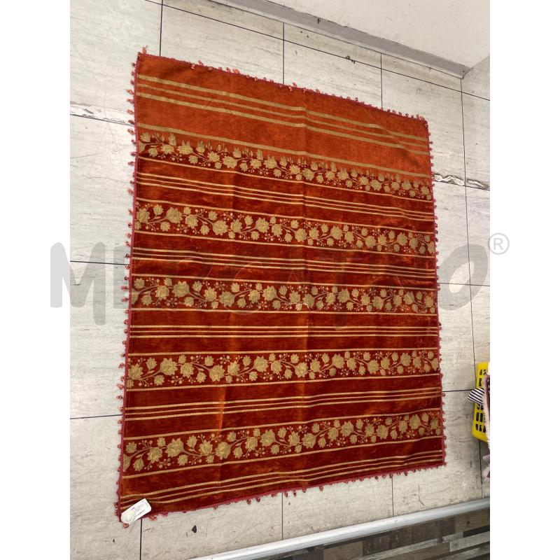 TOVAGLIA VELLUTO ROSSA DISEGNI DORATI 140X160 | Mercatino dell'Usato Montesilvano 1