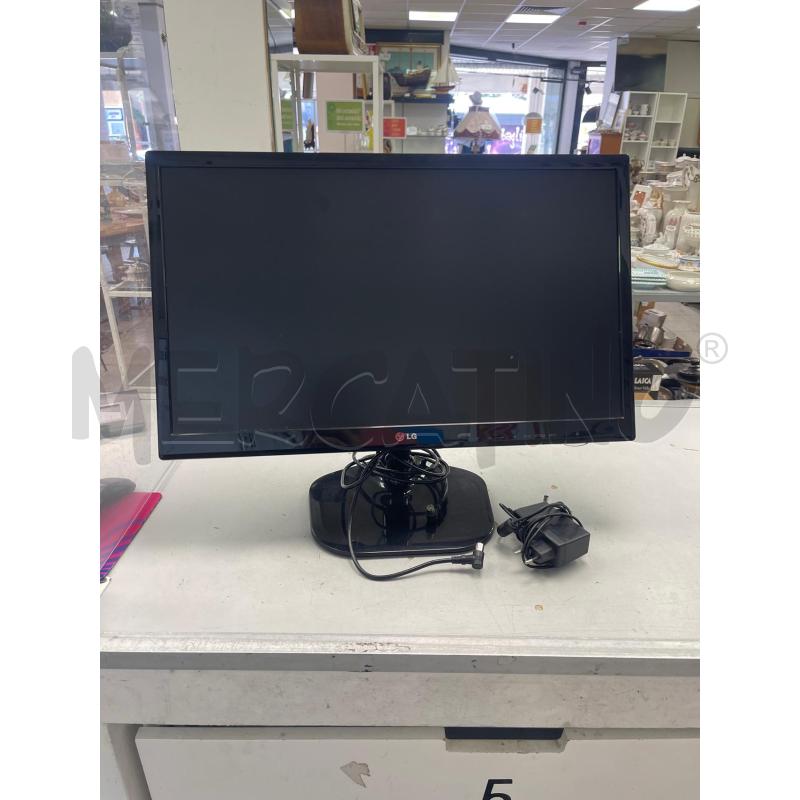 TV LG 24 POLLICI NERA NO TELECOMANDO | Mercatino dell'Usato Montesilvano 1