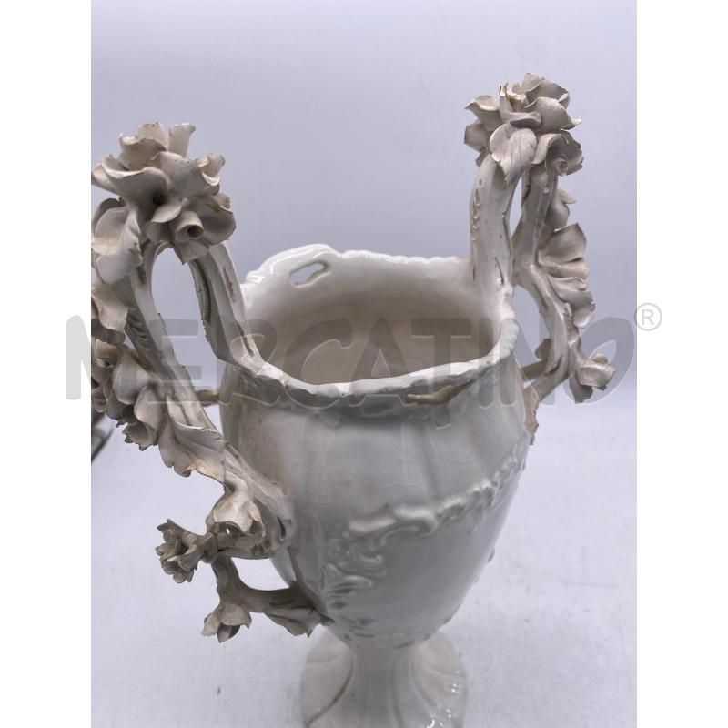 VASO BIANCO CERAMICA MANICI FIORELLINI | Mercatino dell'Usato Montesilvano 3