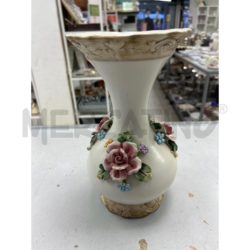 VASO PORTA FIORI CAPODIMONTE SCHEGGIATO | Mercatino dell'Usato Montesilvano 1