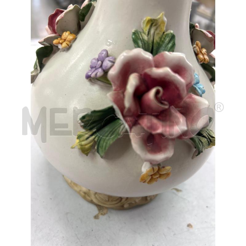 VASO PORTA FIORI CAPODIMONTE SCHEGGIATO | Mercatino dell'Usato Montesilvano 2