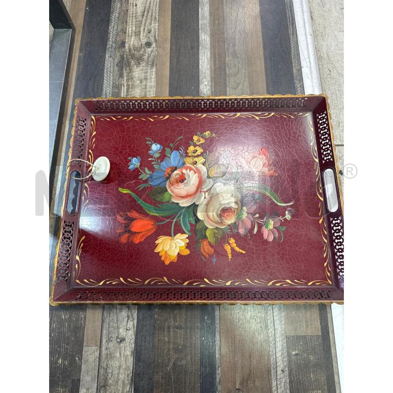 VASSOIO ROSSO METALLO 50 X39 | Mercatino dell'Usato Montesilvano 1
