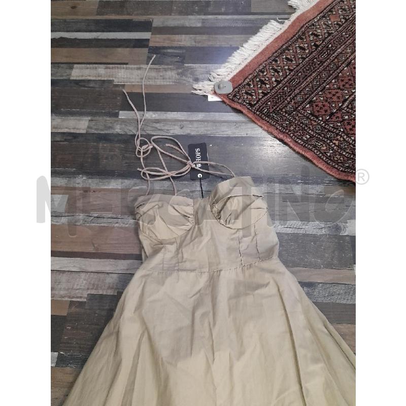 VESTITO DONNA WHOPS VERDINO LUNGO | Mercatino dell'Usato Montesilvano 2