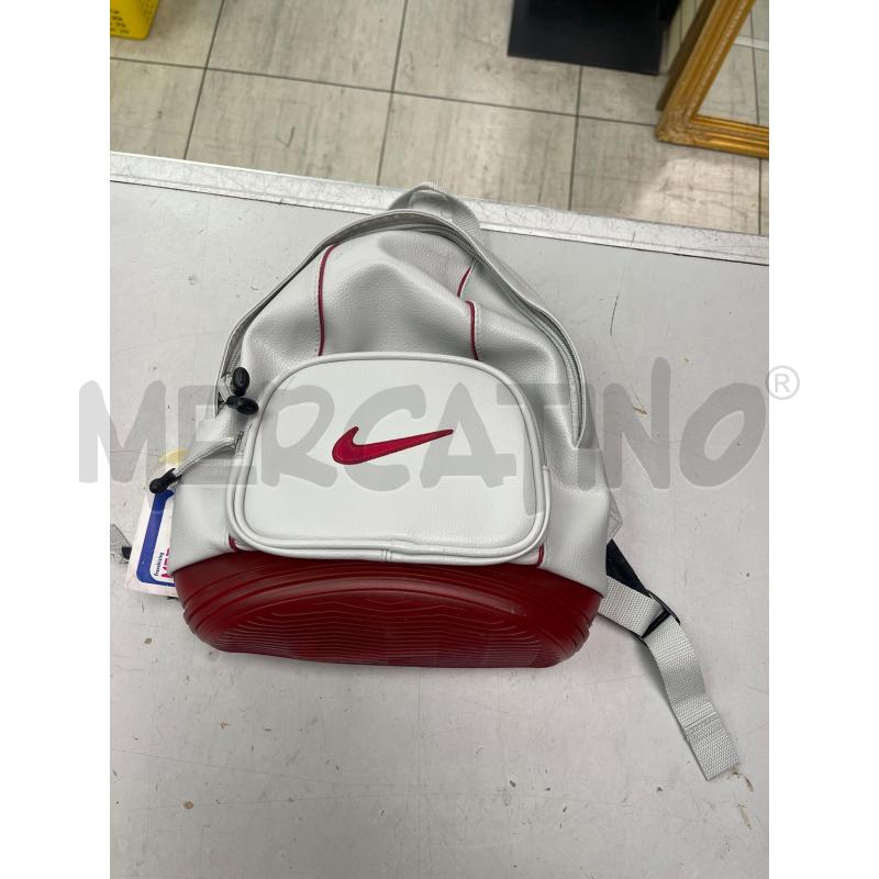 ZAINETTO DONNA NIKE MONCHILA GRIGIO BAFFO ROSSO  | Mercatino dell'Usato Montesilvano 1