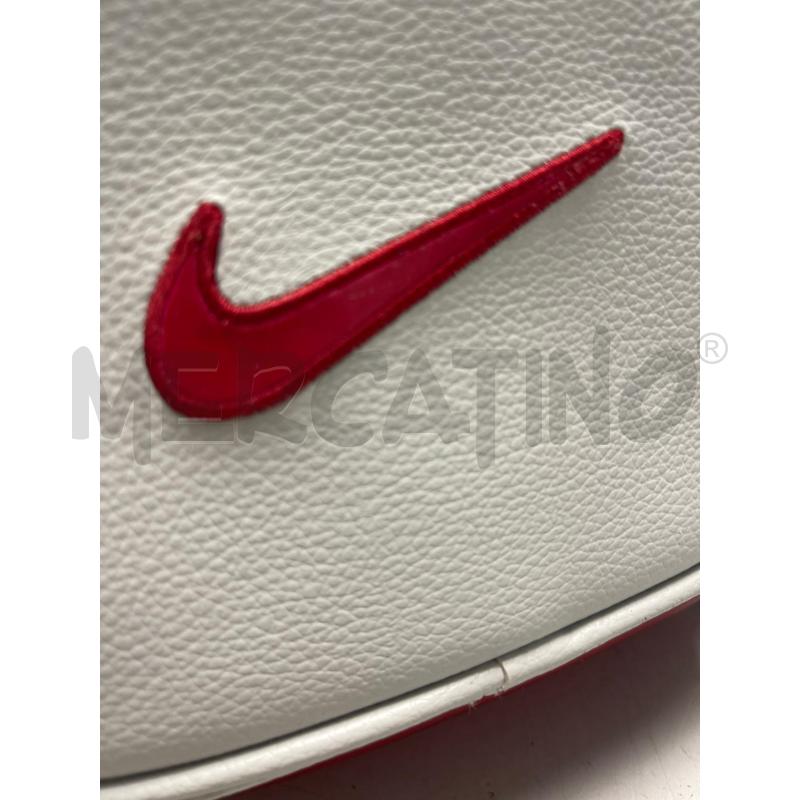ZAINETTO DONNA NIKE MONCHILA GRIGIO BAFFO ROSSO  | Mercatino dell'Usato Montesilvano 2