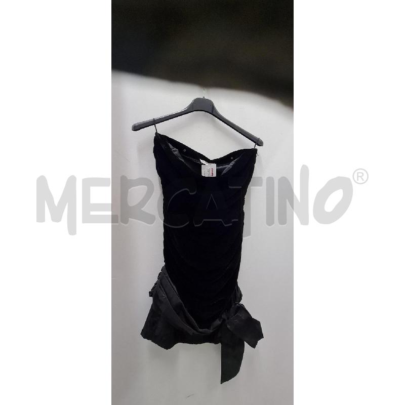 ABITO DONNA DONELLA VELLUTO NEWRO  | Mercatino dell'Usato Perugia 1