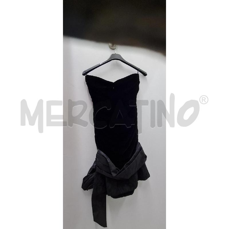 ABITO DONNA DONELLA VELLUTO NEWRO  | Mercatino dell'Usato Perugia 4