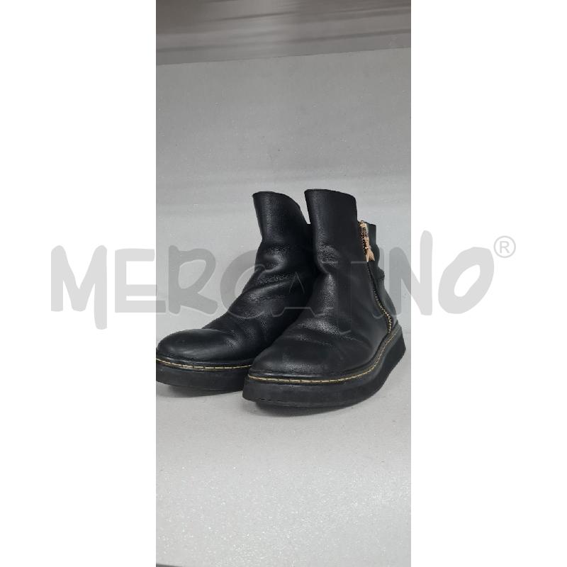 ANFIBI DONNA PEPE NERE | Mercatino dell'Usato Perugia 1