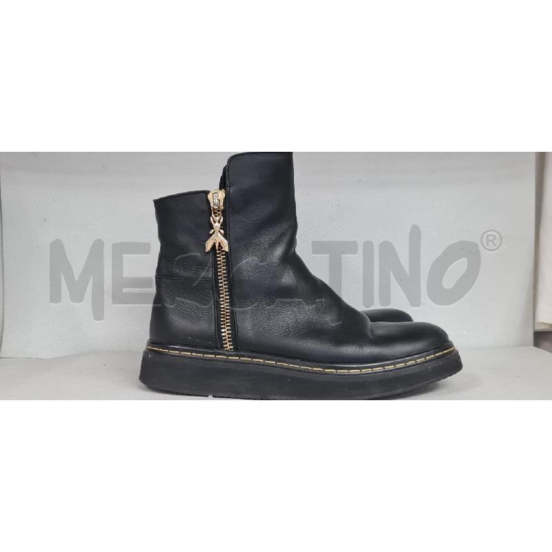ANFIBI DONNA PEPE NERE | Mercatino dell'Usato Perugia 2