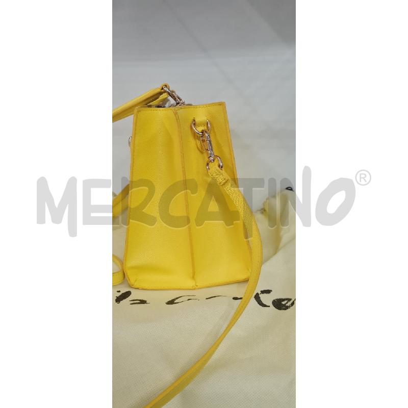 BORSA MANILA GRACE GIALLA CON TRACOLLA | Mercatino dell'Usato Perugia 2
