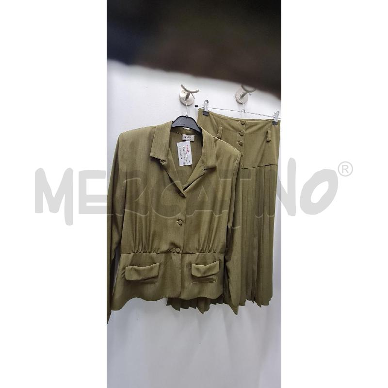 COMPLETO DONNA SEVENTY VERDE PIEGHE | Mercatino dell'Usato Perugia 1
