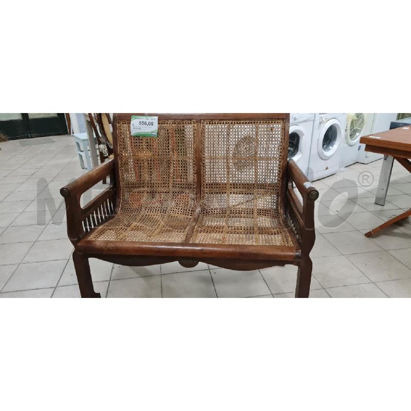 DIVANETTO TONÈ LEGNO | Mercatino dell'Usato Perugia 1