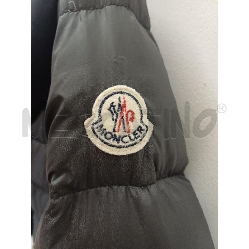 PIUMINO DONNA MONCLEAR NERO DIFETTI | Mercatino dell'Usato Perugia 4