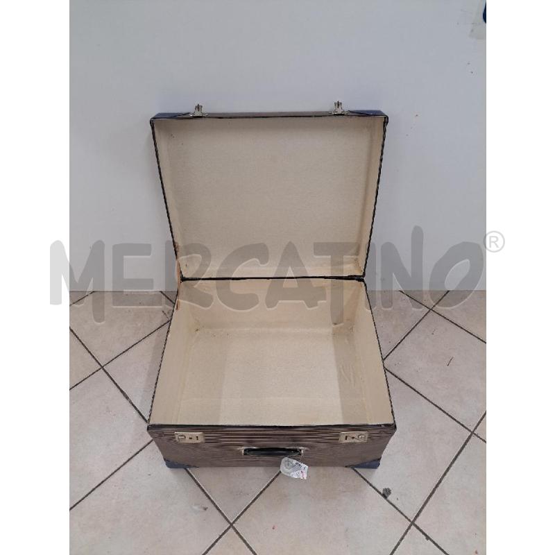 VALIGIA ARREDAMENTO CARTONE RIGHE ANGOLI BLU | Mercatino dell'Usato Perugia 2