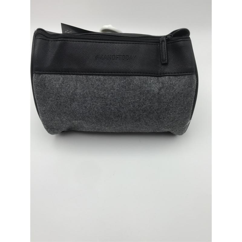 POCHETTE HUGO BOSS GRIGIO NERO | Mercatino dell'Usato Bastia umbra