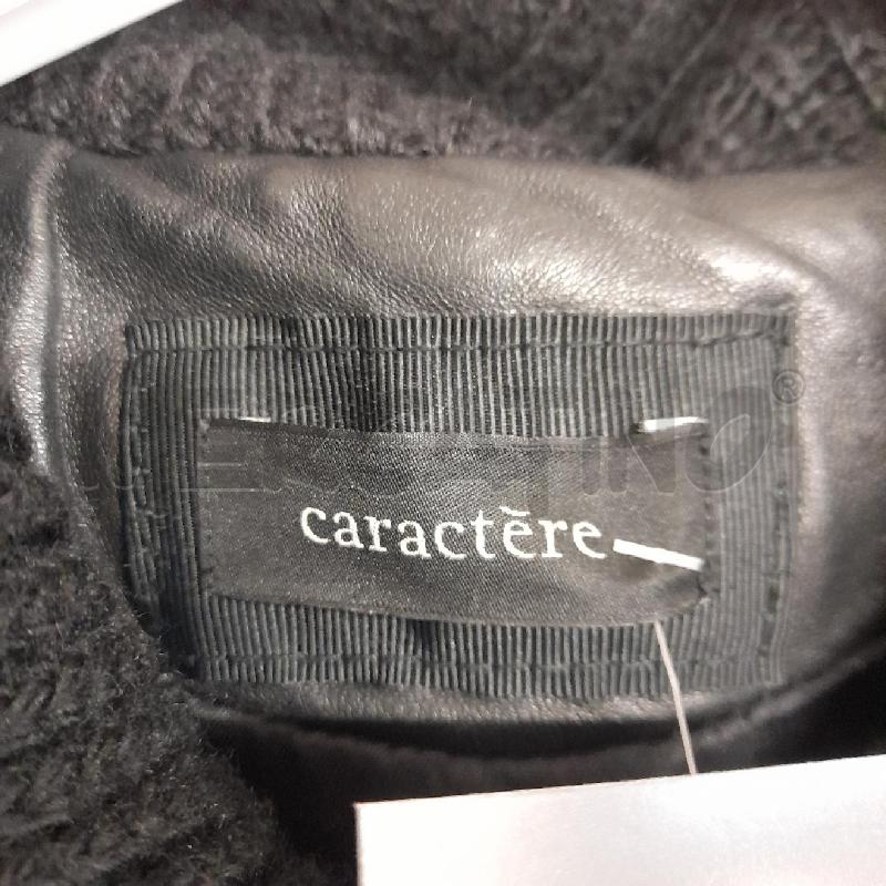 CAPPOTTO DONNA CARACTERE NERO CON CAPPUCCIO DET IN MAGLIA  | Mercatino dell'Usato Bastia umbra 2