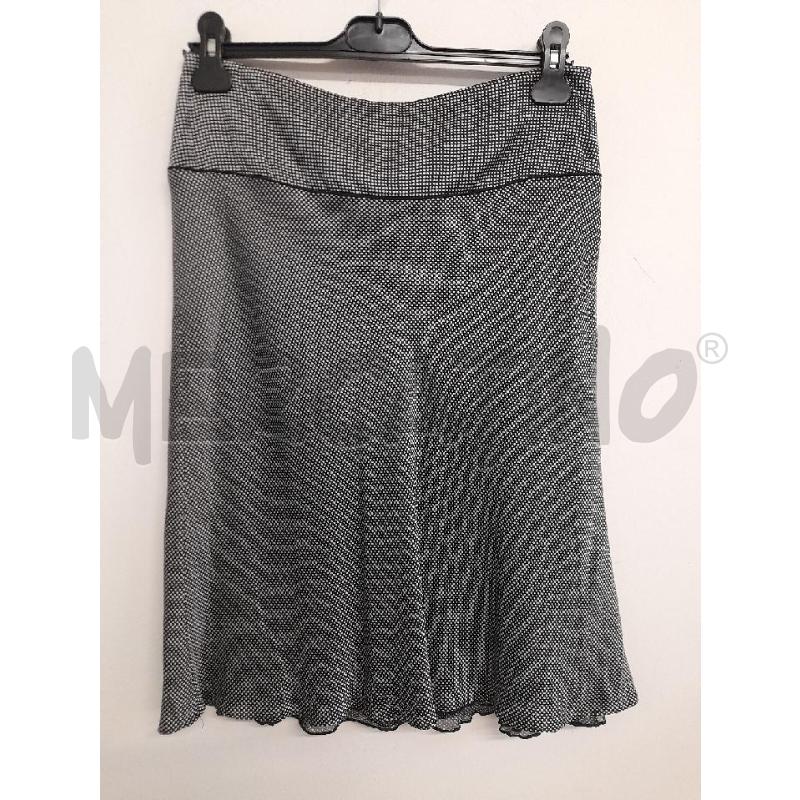 GONNA CARACTERE MICRO PUNTO NERO POIS BIANCO  | Mercatino dell'Usato Bastia umbra 1