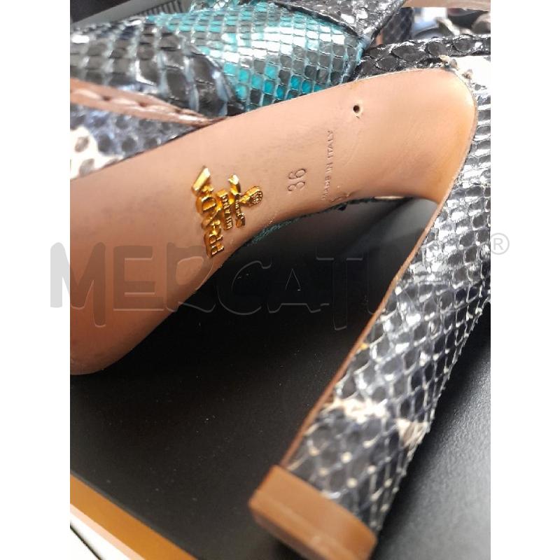 SCARPE DONNA PRADA NERE VERDI EFFETTO RETTILE | Mercatino dell'Usato Bastia umbra 2