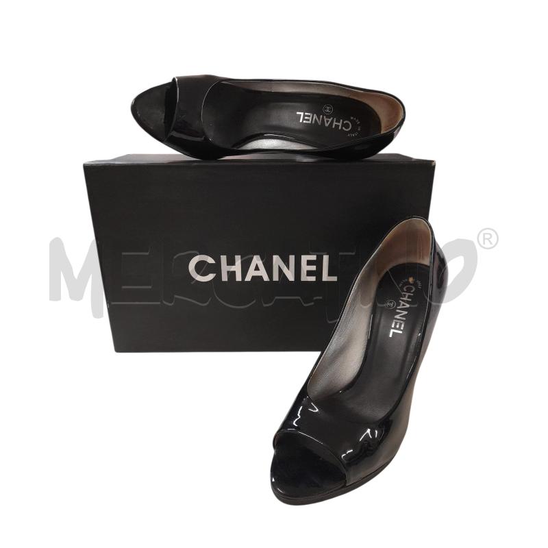 SCARPE TACCHI CHANEL NERE VERNICE (PICCOLI SEGNI) | Mercatino dell'Usato Bastia umbra 2