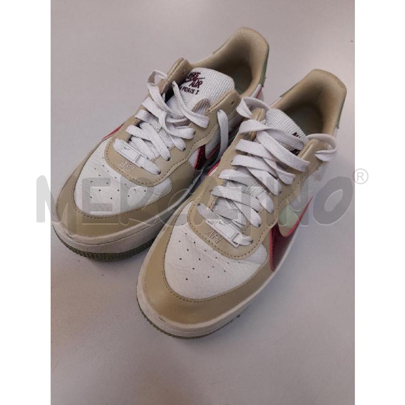 SNEAKERS DONNA NIKE AIR FORCE I BIANCHE SIMBOLO BDX  | Mercatino dell'Usato Bastia umbra 1
