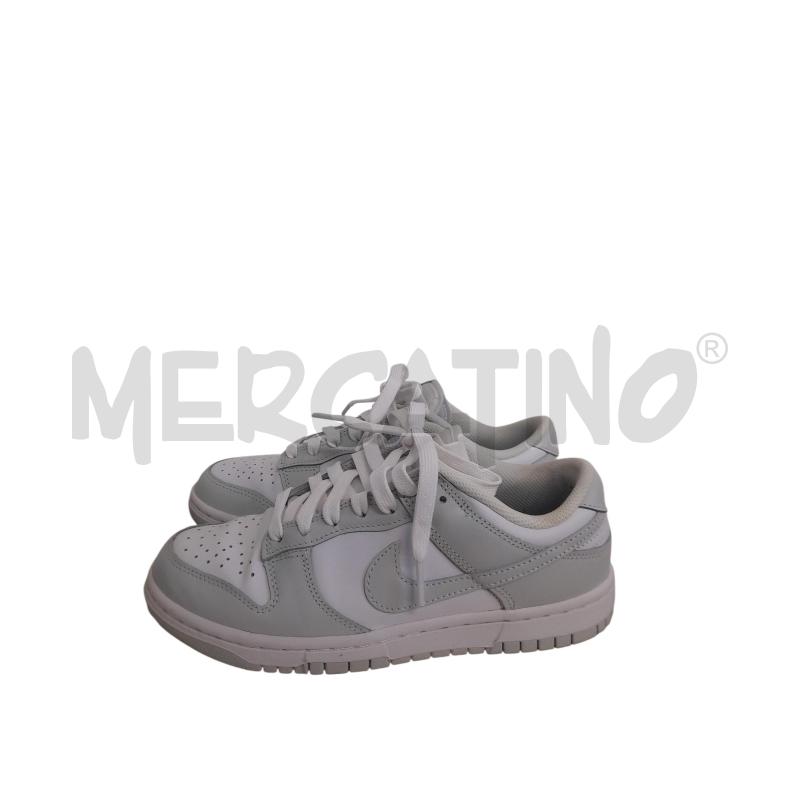 SNEAKERS DONNA NIKE DUNK BIANCHE E GRIGIO CHIARO  | Mercatino dell'Usato Bastia umbra 2