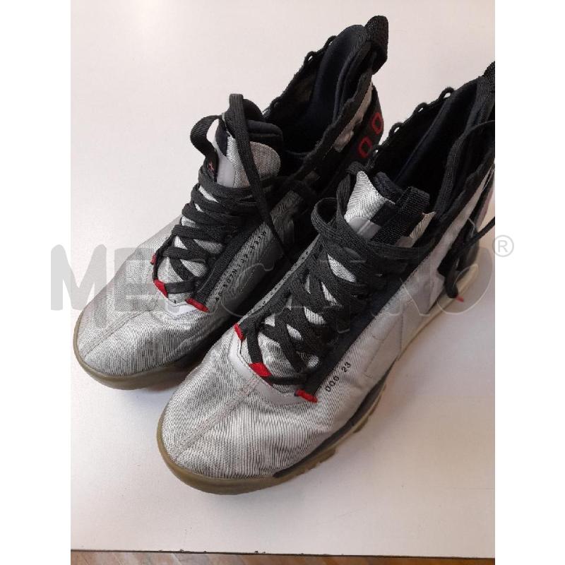 SNEAKERS UOMO NIKE AIR 720 GRIGIO | Mercatino dell'Usato Bastia umbra 1