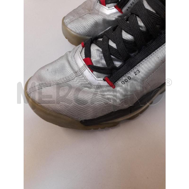 SNEAKERS UOMO NIKE AIR 720 GRIGIO | Mercatino dell'Usato Bastia umbra 3