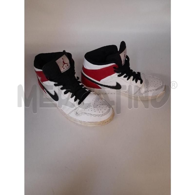 SNEAKERS UOMO NIKE JORDAN BIANCHE E ROSSE | Mercatino dell'Usato Bastia umbra 1